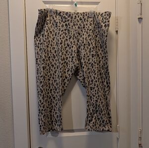 Animal Print Old Navy Plus Active Leggings